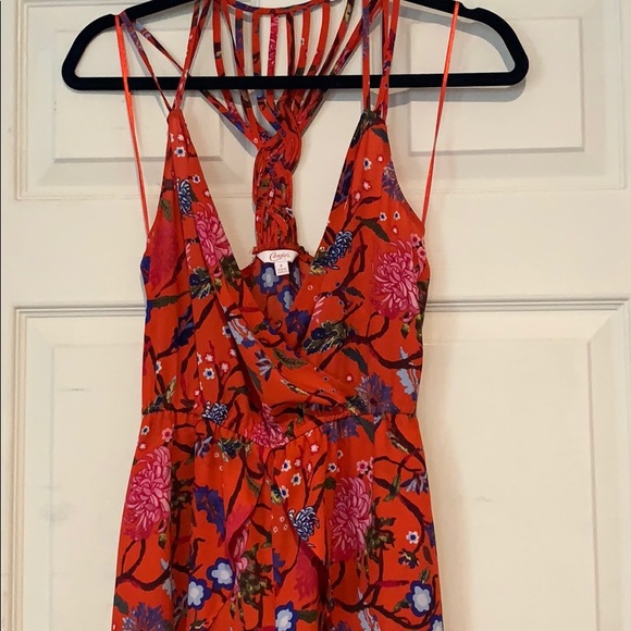 High low romper with floral pattern! - Picture 2 of 3
